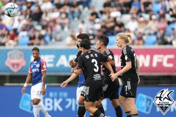 ▲ 울산 현대가 수원FC를 3-2로 꺾었다. ⓒ한국프로축구연맹