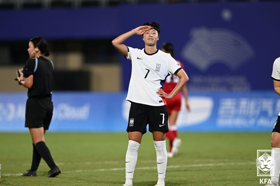 [항저우 NOW] 'No.7 SON' 해트트릭, 손화연 맹활약...벨호, 필리핀에 5-1 대승 '8강 선착'