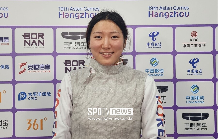 [항저우 NOW] 중국 나와! 여자 플뢰레 단체 9년 만에 金 도전…"상대 본진, 이길 수 있어"(종합)