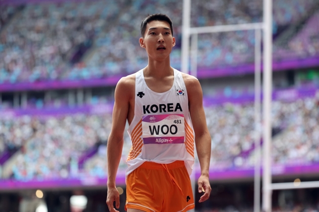 ▲ 한번의 점프로 예선을 통과한 우상혁    ⓒ연합뉴스
