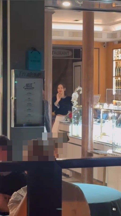 블랙핑크 리사, 세계 2대 부호子와 열애 인정? 19금쇼 가족 관람→공개 데이트
