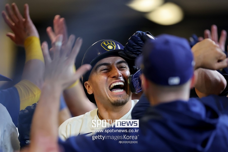 ▲ 0-3으로 벌어지는 홈런을 날린 타이론 테일러.