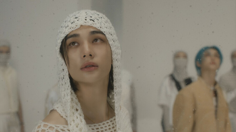 ▲ 스트레이 키즈 신보 '락스타' 프롤로스 썸네일 이미지. 제공| JYP엔터테인먼트