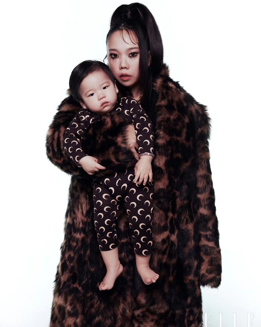 엄마는 강하다? 아니 멋있다!…홍현희, 子 준범과 동반화보 '포스 철철'