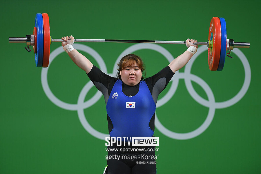 ▲ 박혜정과 선의의 경쟁을 펼칠 역도 국가대표 손영희