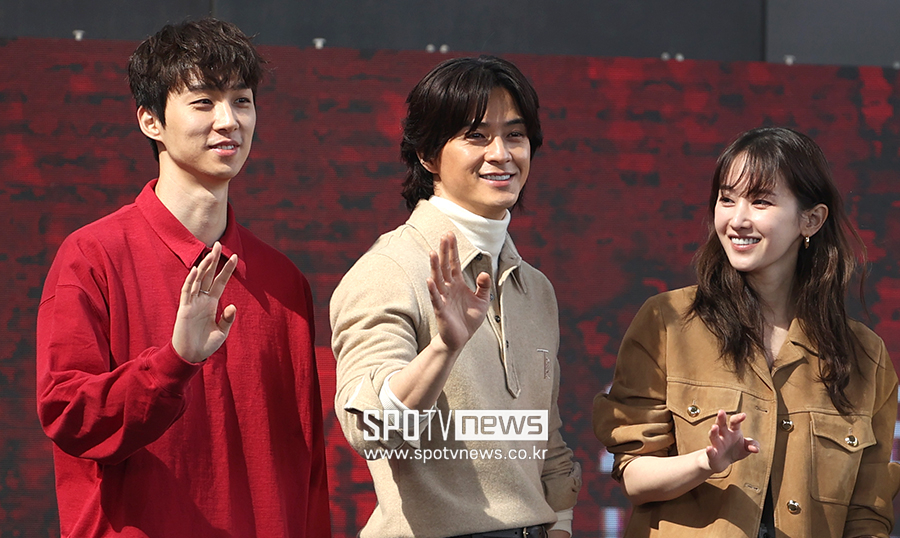 ▲ 이충현 감독 김지훈 전종서 ⓒ곽혜미 기자