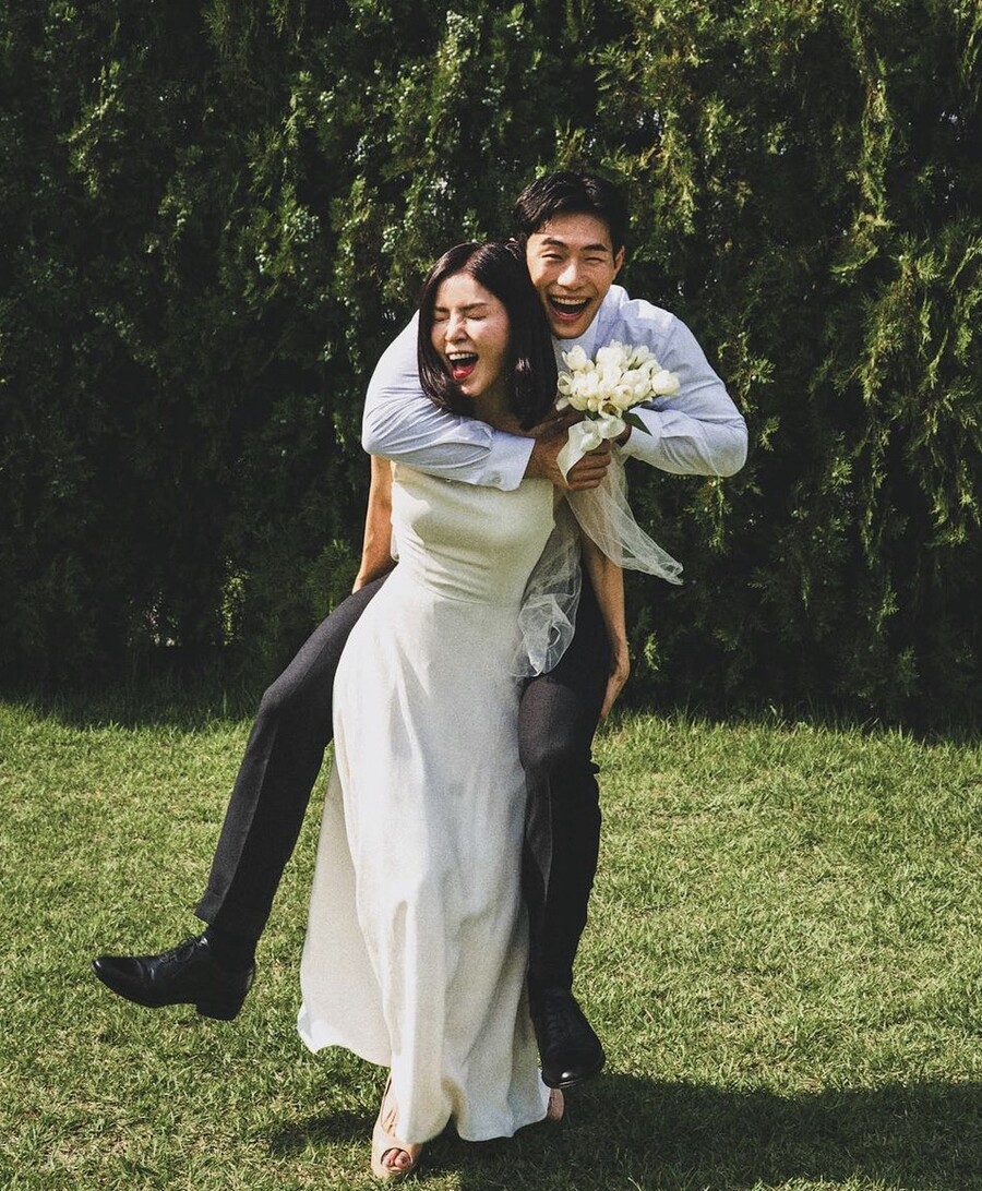 ▲ 베이지(왼쪽), 엄모세. 출처| 베이지 SNS