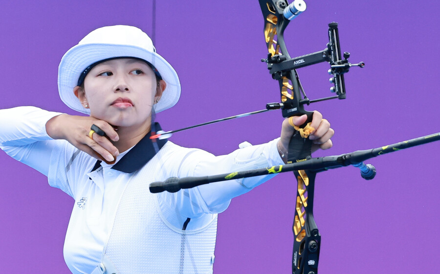 ▲ 임시현은 37년 만에 아시안게임 3관왕에 등극하며 이번 대회 한국양궁 최대 수확으로 떠올랐다. ⓒ연합뉴스