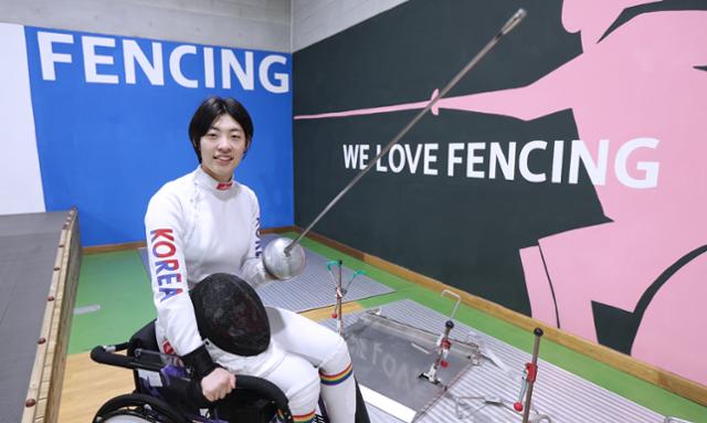 [항저우 장애인亞경기대회①] "나희도처럼 '내 펜싱' 보여줄게요"…항저우 메달 꿈꾸는 '소녀 검객'