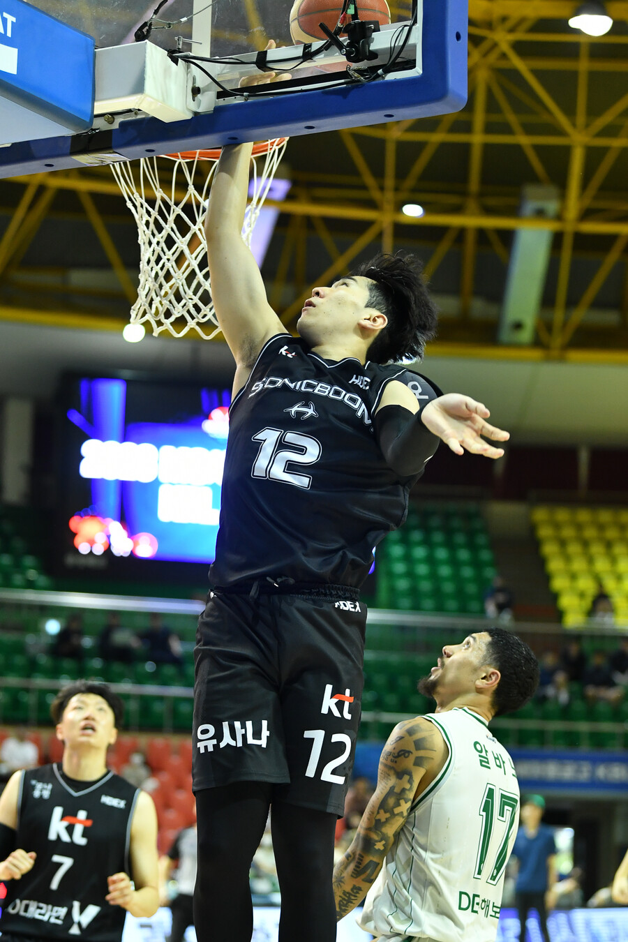 ▲ 수원 KT가 4강으로 간다. ⓒKBL