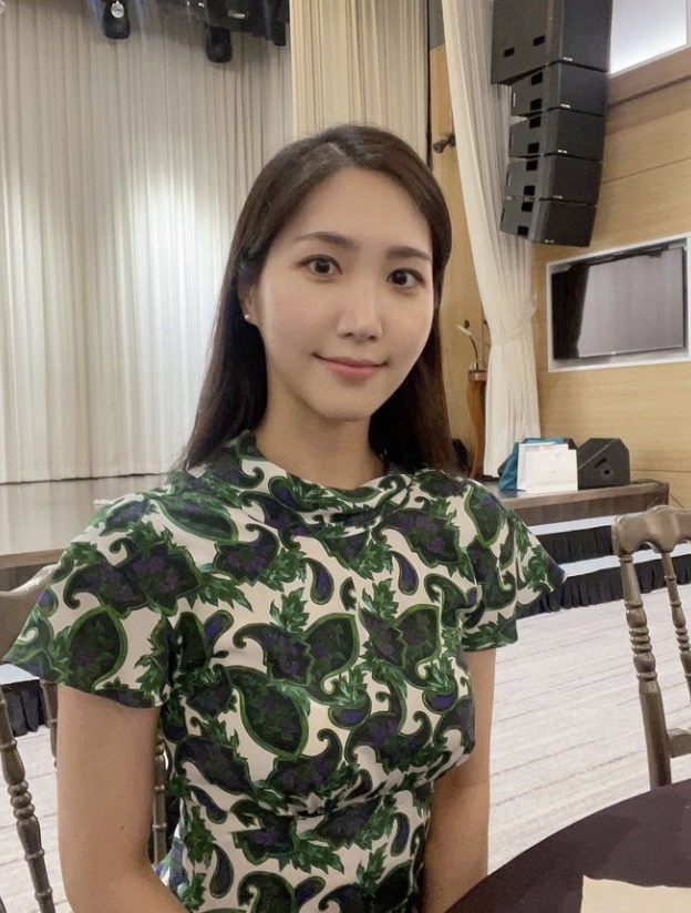 '前 에이핑크' 홍유경, 14일 결혼 "새로운 시작…평생 예쁘게 살겠다"[전문]