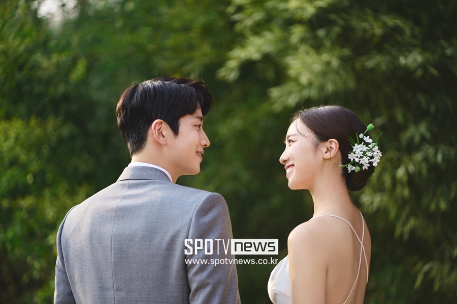 ▲ 출처|조항리 배혜지 웨딩사진