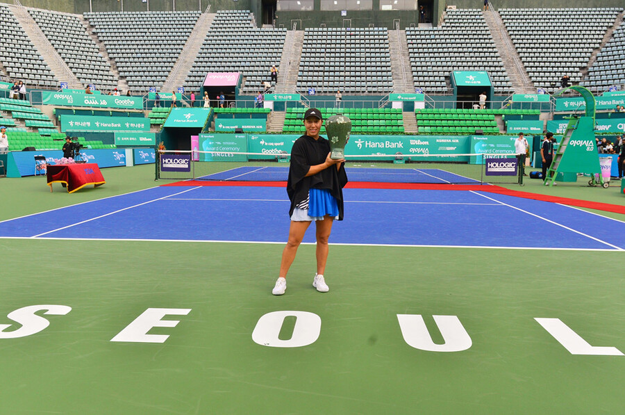 ▲ 2023 WTA 투어 코리아오픈 단식에서 우승한 제시카 페굴라 ⓒ코리아오픈조직위원회