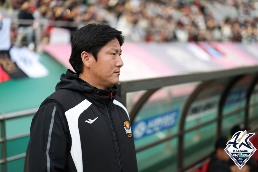 ▲ FC서울 지동원(사진 위)과 김진규 감독대행(사진 아래). ⓒ한국프로축구연맹