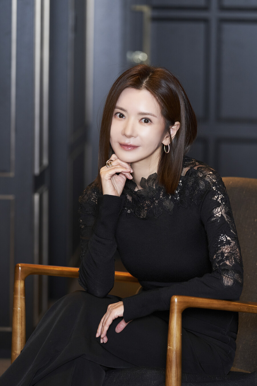 장서희 "따귀, 꽤 많이 때렸죠…스윙과 반동 이용해야" 꿀팁 전수[인터뷰①]