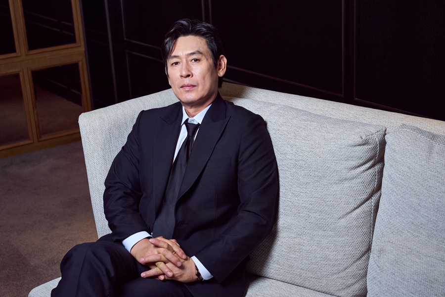 '소년들' 설경구 "17년 전·후 비주얼 위해 3~4일 단식…어지러울 때까지 뺐다"[인터뷰②]