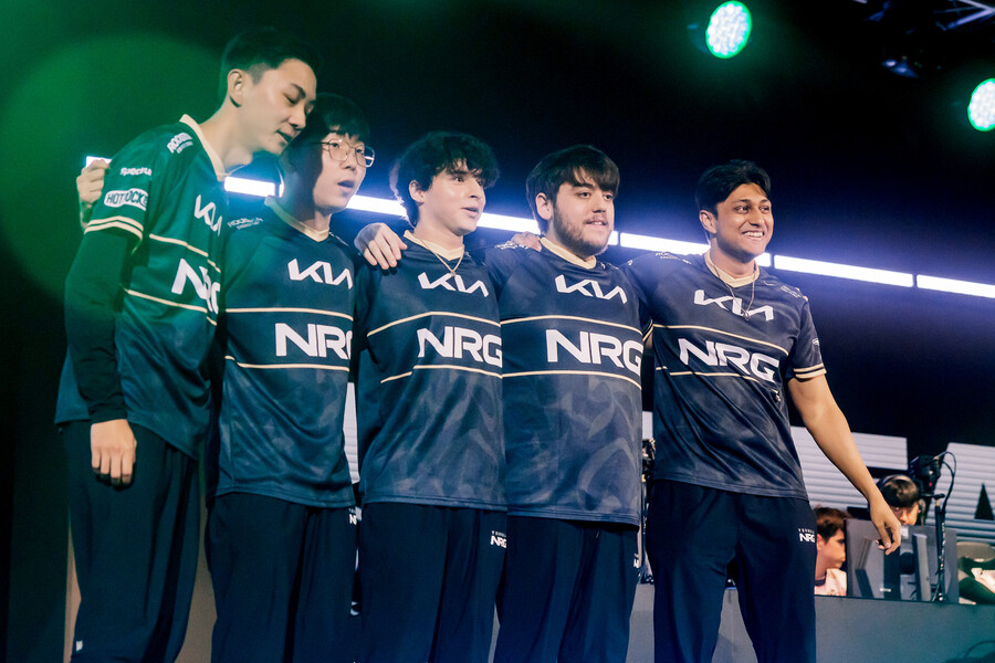 ▲ G2를 꺾고 롤드컵 8강을 만들어낸 NRG ⓒ라이엇게임즈