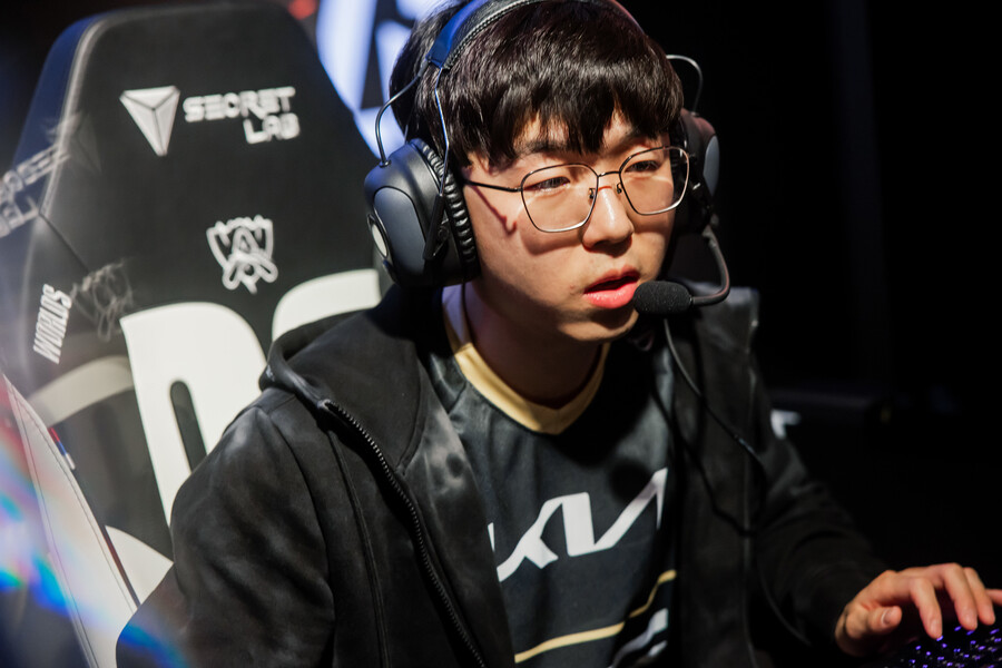 ▲ G2를 꺾고 롤드컵 8강을 만들어낸 NRG 이그나 이동근 ⓒ라이엇게임즈