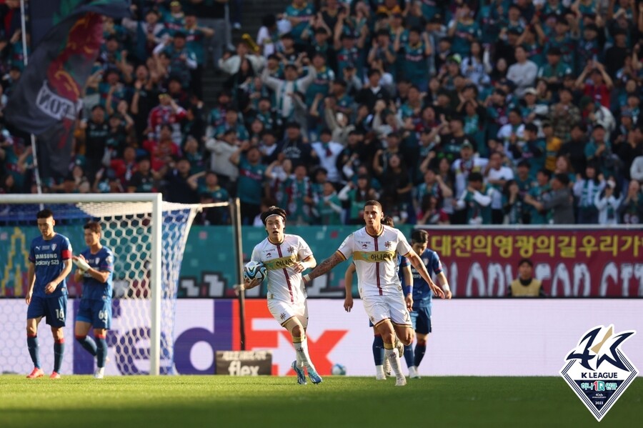 ▲ 수원삼성이 대전하나시티즌전에서 통한의 실점으로 탈꼴찌에 실패했다 ⓒ한국프로축구연맹