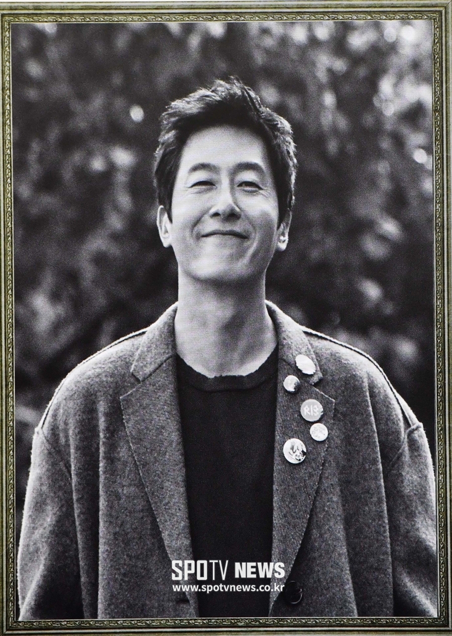 "보고싶은 구탱이형" 故김주혁 오늘(30일) 6주기, 여전히 그리운 미소