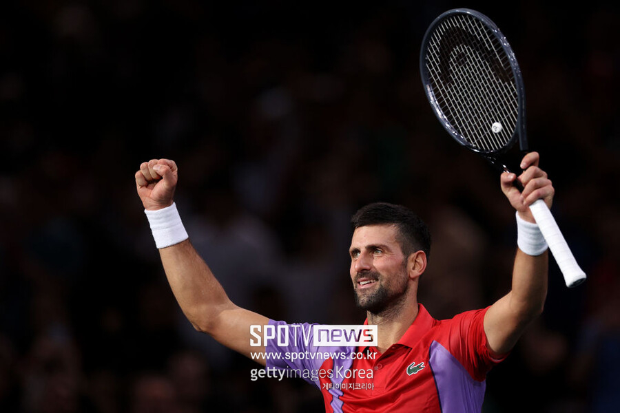 ▲ 2023 ATP 투어 파리 마스터스 2회전에서 승리한 뒤 기뻐하는 노바크 조코비치