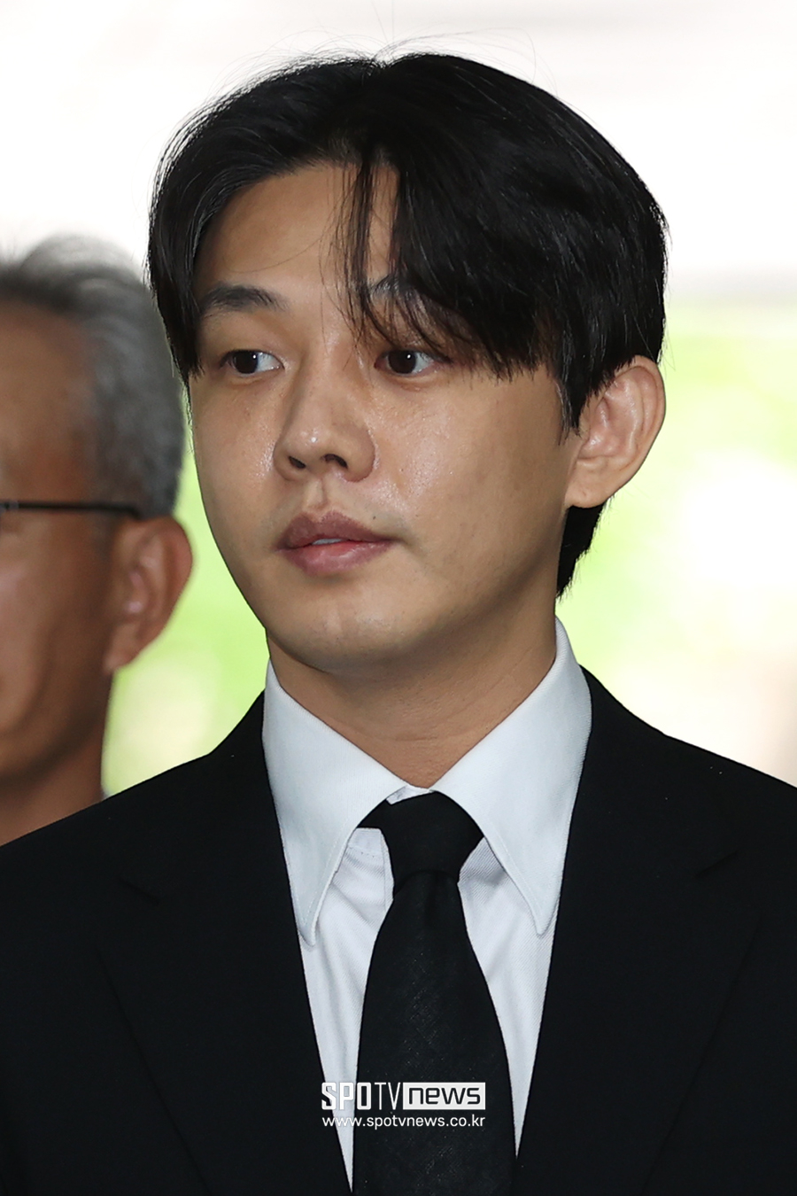 유아인은 어떻게 '마약' 공범을 늘렸나…"너도 할때 됐잖아"[이슈S]