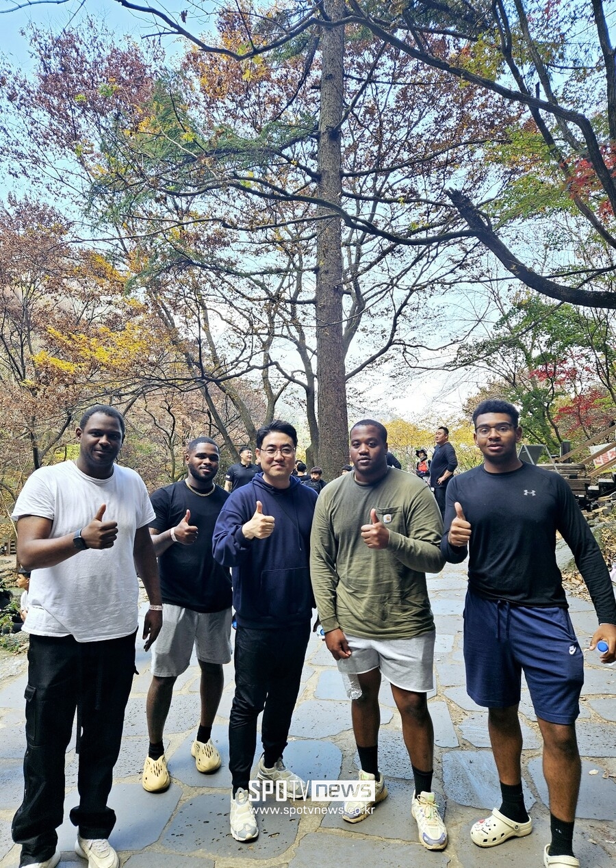 [포토S] K씨름 부흥은 내가! 엄지척 김영수 사무국장