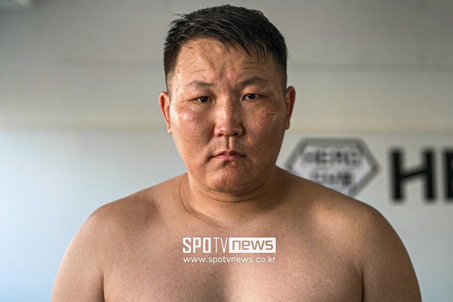 ▲ 몽골 파이터 아즈자르갈이 오는 18일 블랙컴뱃 9에 출전한다. ⓒ블랙컴뱃 제공