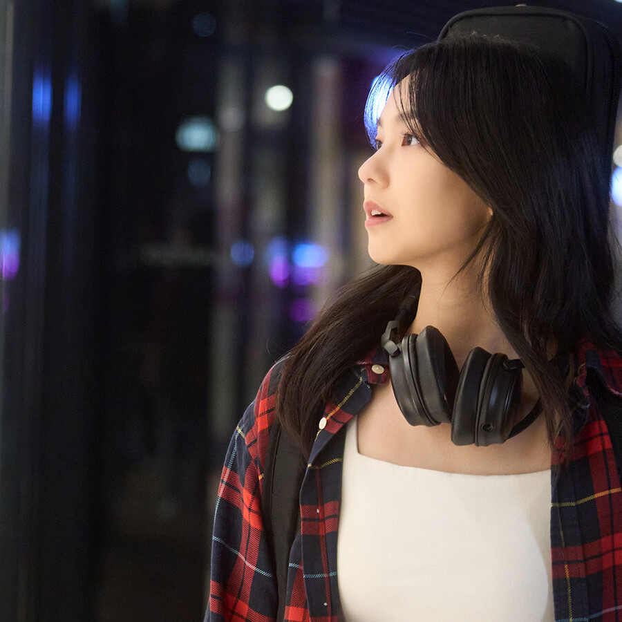 한리이, '아무렇지 않게 밥을 먹고'로 본격 데뷔