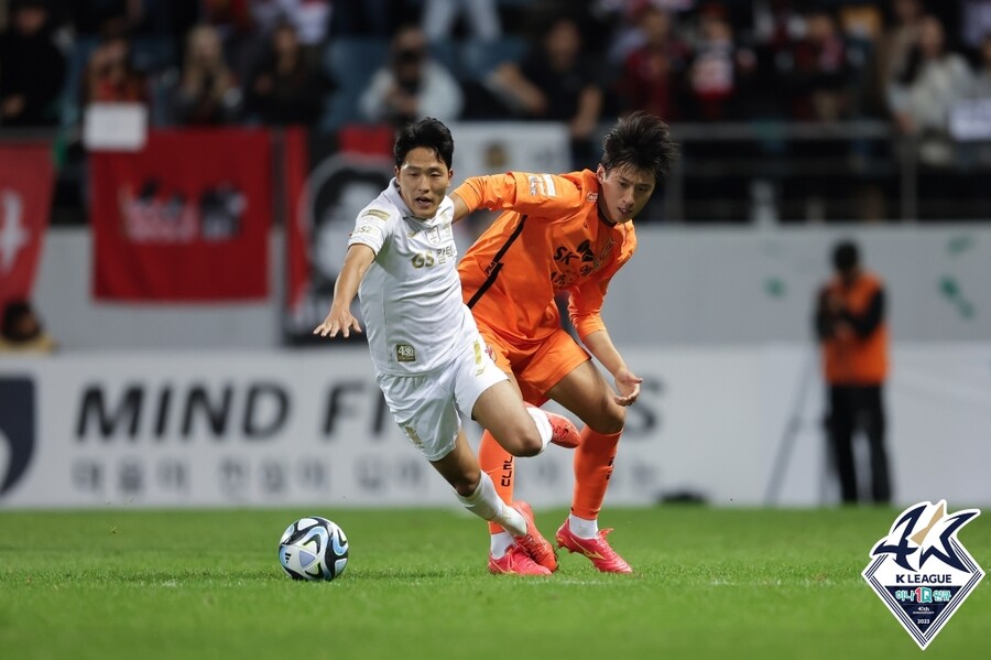 ▲ 0-0 무승부를 거둔 제주와 서울  ⓒ한국프로축구연맹
