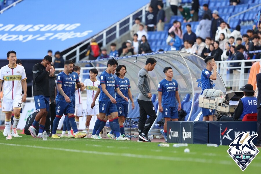 ▲ 수원은 지난 라운드 대전하나시티즌에서 2골을 앞서고도 후반전 연속 실점을 내주며 2-2로 비겼다. ⓒ한국프로축구연맹