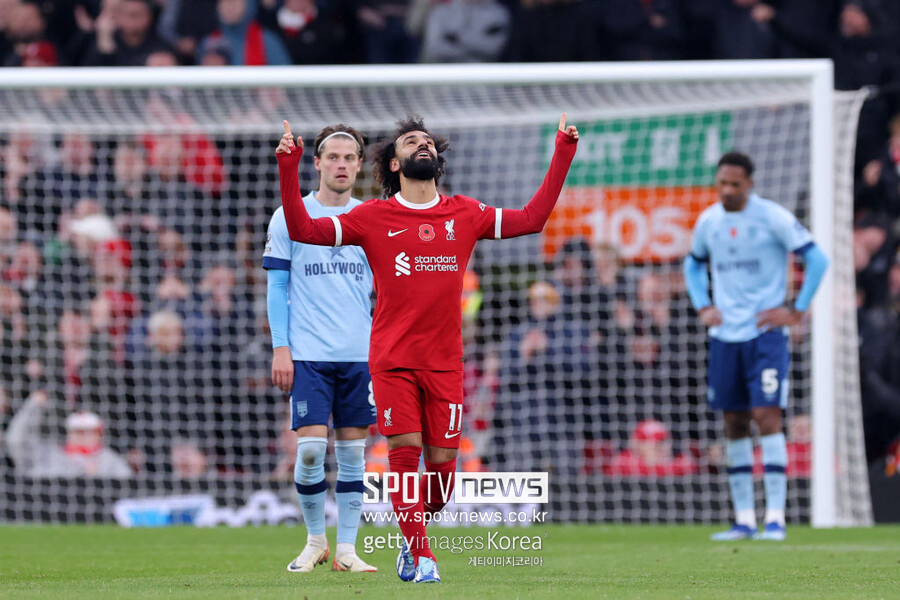 ▲ 살라가 안필드에서 공격포인트 행진을 계속 이어갔다. 살라의 활약에 힘입어 리버풀이 2위로 뛰어올랐다