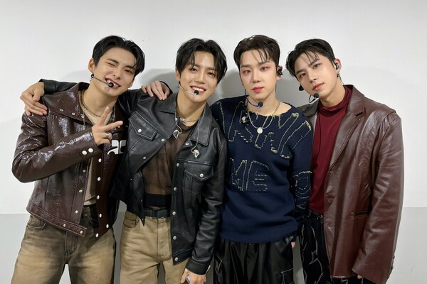 군백기 끝낸 에이스, 팬콘 '오버턴' 성료…'에포트리스'→'엔젤' 최초 공개