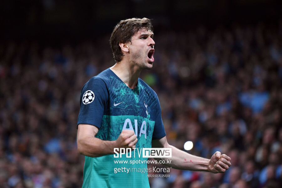 ▲ 2018-19시즌 챔피언스리그 8강에서 요렌테의 골로 맨시티를 꺾은 포체티노의 토트넘