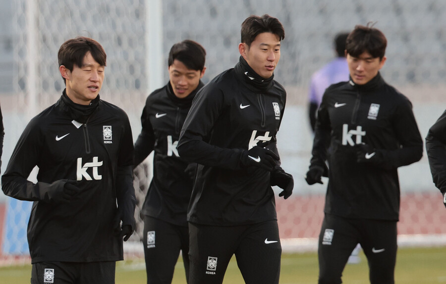 ▲ 축구대표팀이 13일 목동종합운동장에서 훈련에 나섰다. ⓒ연합뉴스