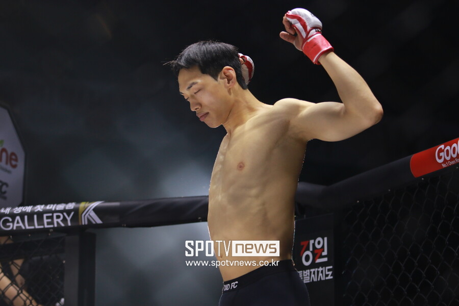 ▲ 윤태영은 대한MMA연맹 국가대표 선발전에서 원래 체급으로 돌아와 우승했다.
