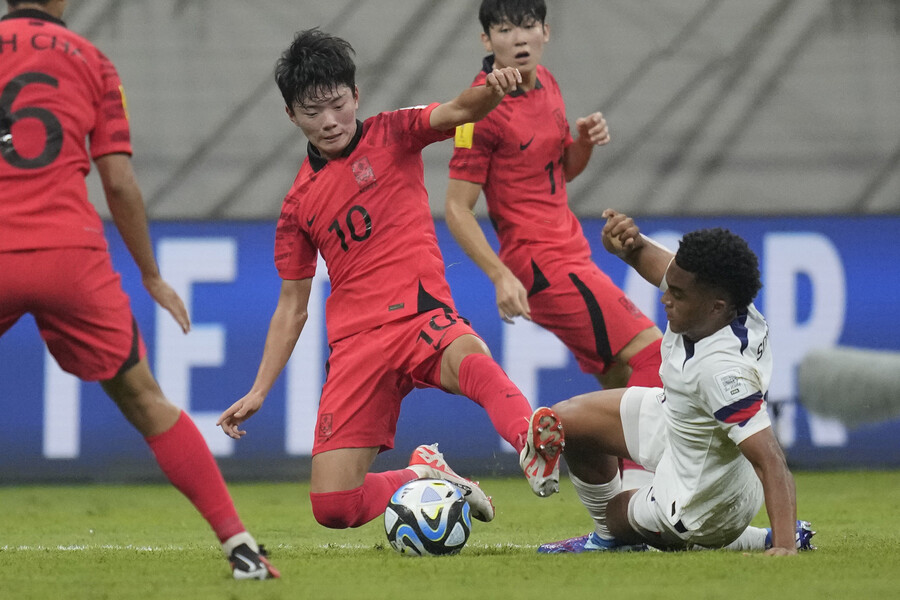 ▲ U-17 축구 대표팀이 프랑스를 상대한다. ⓒ연합뉴스/AP