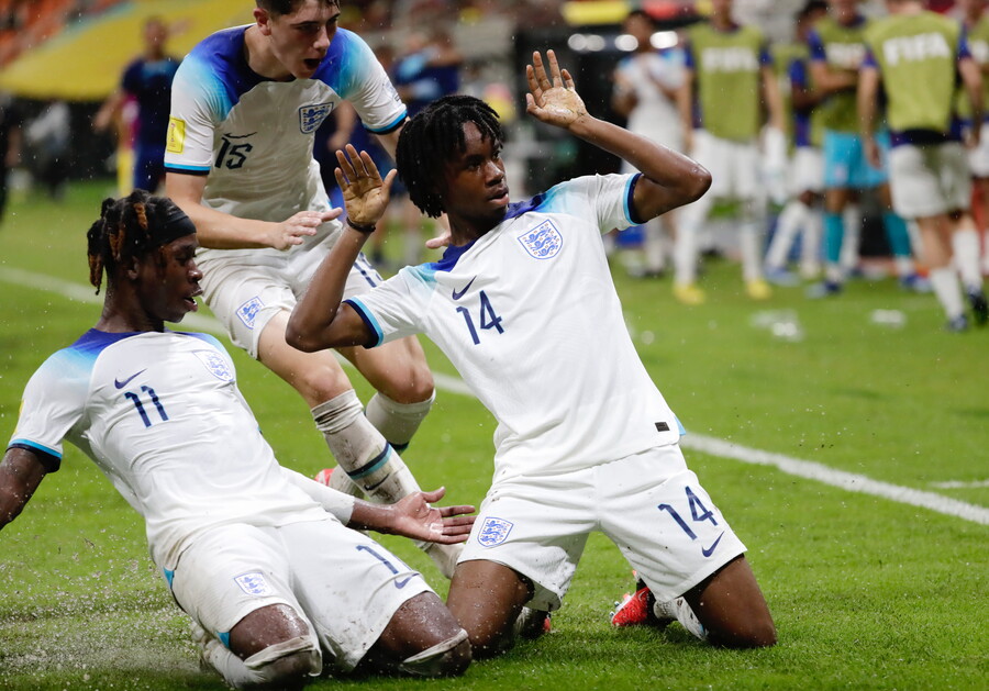 ▲ 잉글랜드는 이란에 2-1 역전승을 거뒀다.  ⓒ연합뉴스/EPA