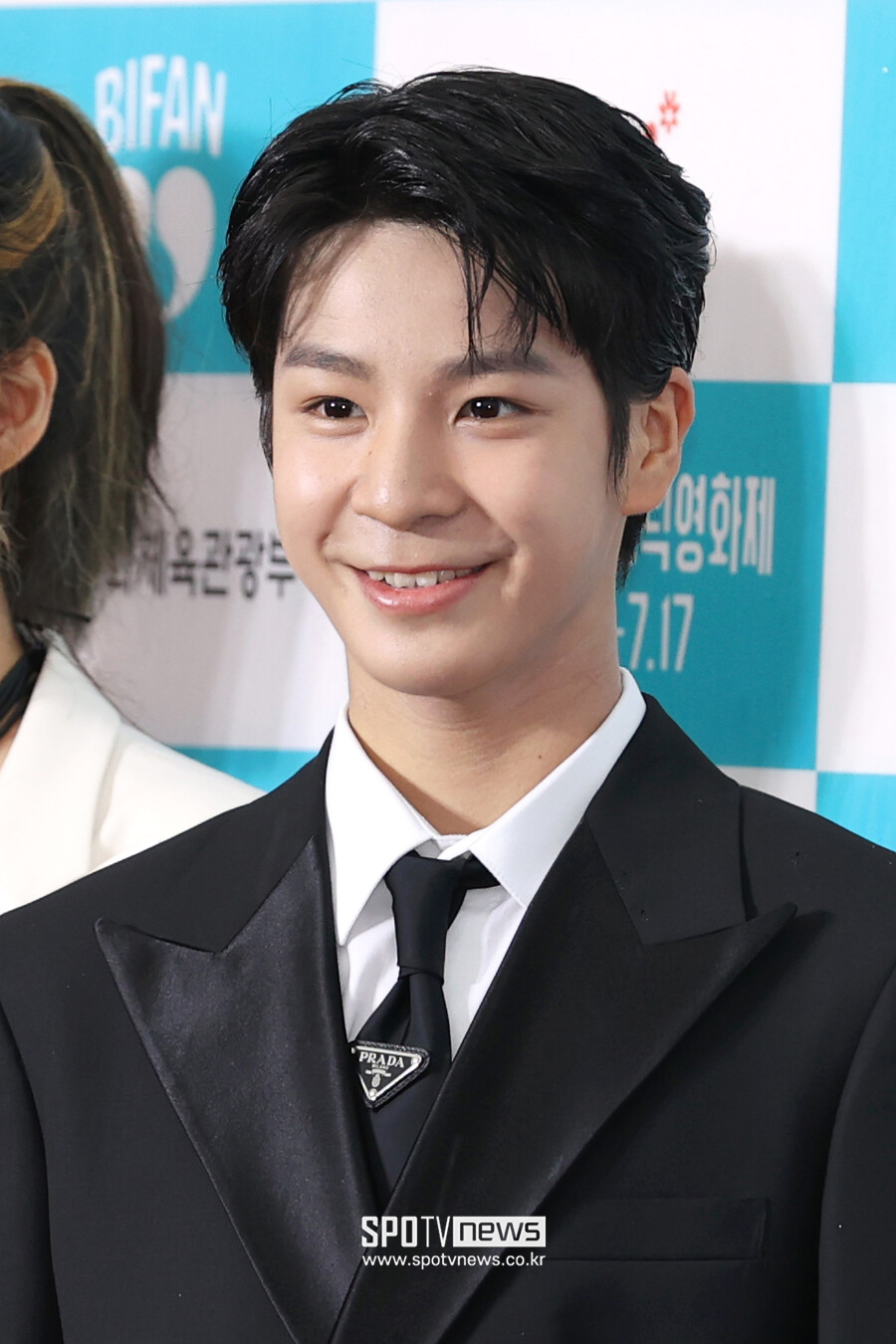 '영앤리치' 정동원, 20억대 주상복합 매입…임영웅 이웃 됐다