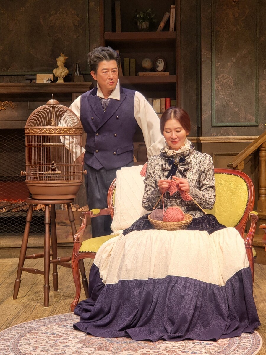'슈만', 왜 브람스도 클라라도 아닌 슈만인가…박상민 관록의 연기[리뷰S]