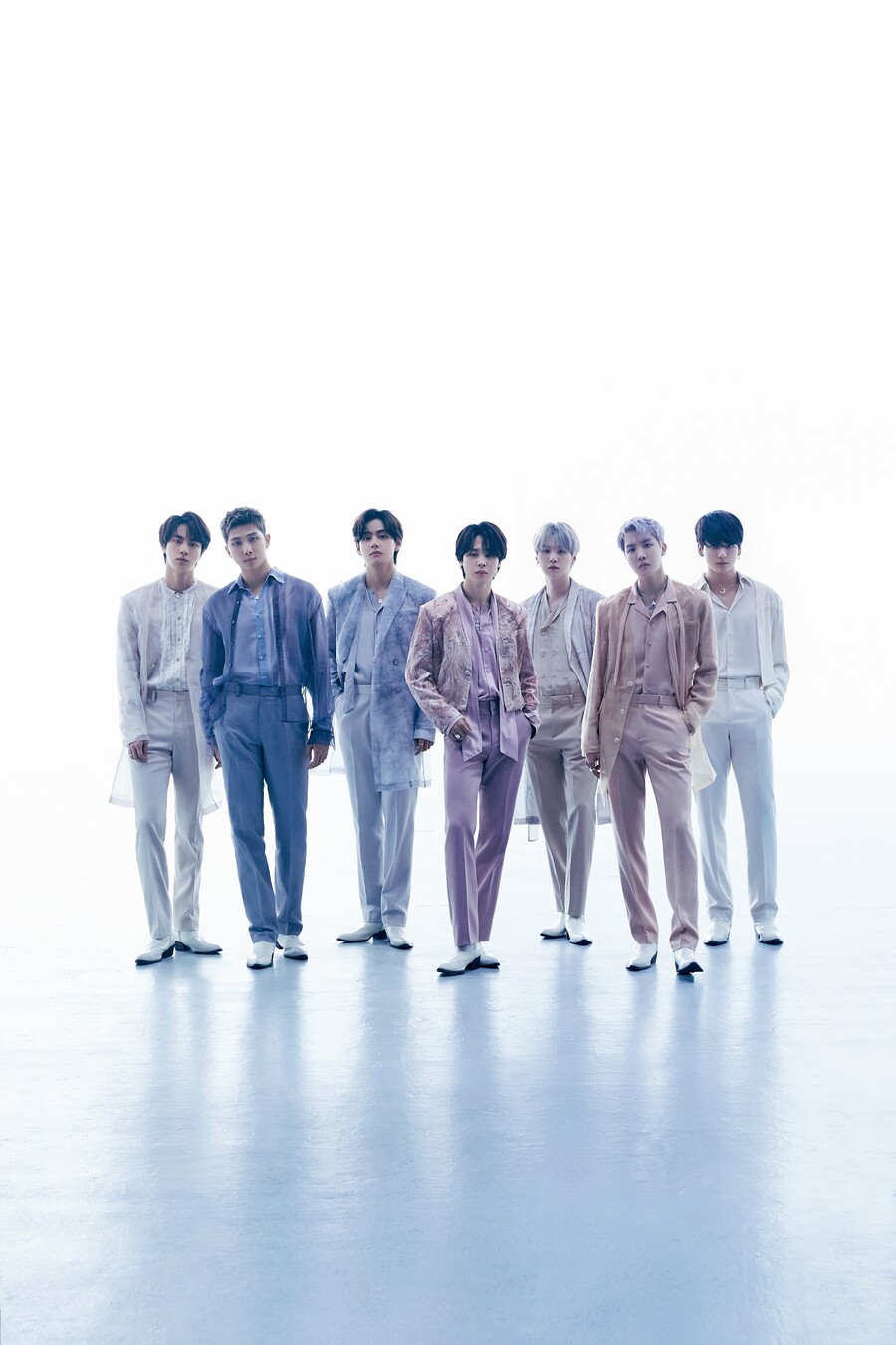 방탄소년단, 두 번째 재계약→전원 군백기…2025년 '제2의 화양연화'로[종합]