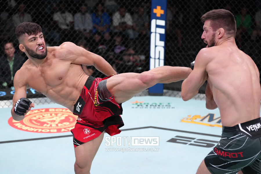 '포개챈' 지겹다…로드FC 출신 사루키안, UFC 라이트급 톱5 진입 도전