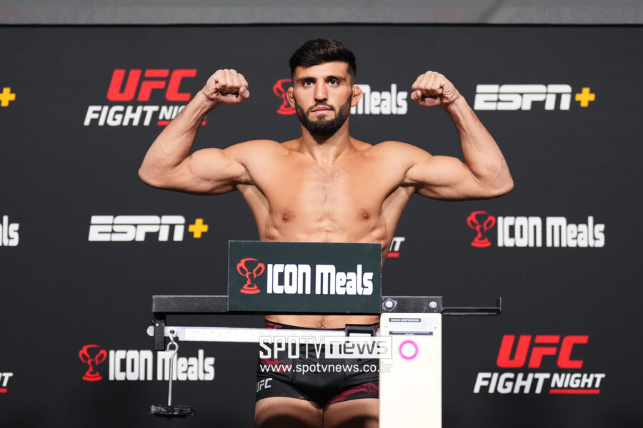 ▲ 아르만 사루키안은 로드FC를 거쳐 UFC에 진출한 파이터 중, 현재 가장 폼이 좋다.
