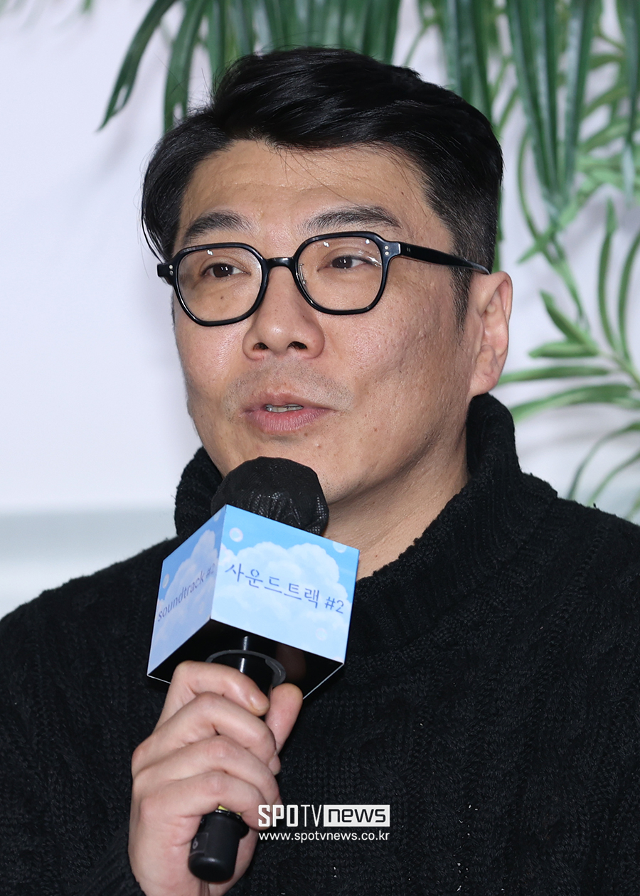[포토S] 인사말 하는 최정규 감독