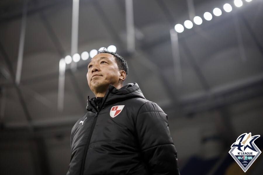 [현장 승강 PO 1차전] '추가 시간의 기적' 라마스 천금골 부산, '이승우 퇴장' 수원FC에 2-1 역전승…승격 향해 한 걸음!