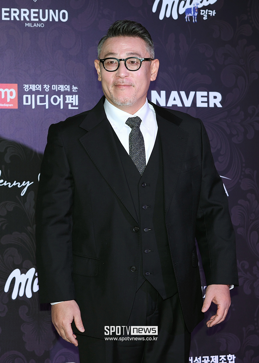 [포토S] 이병진, 춘사영화제 MC