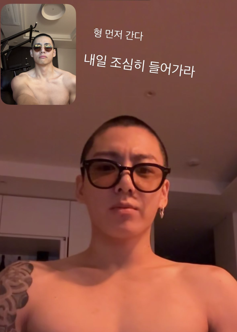 '입대' 방탄소년단 뷔, 정국과 '삭발+상탈' 인사 "형 먼저 간다"→"조심히 가라"
