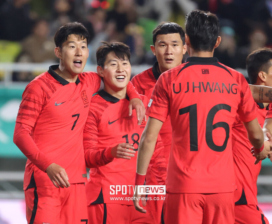 ▲ 한국 축구대표팀은 내년 1월 13일 개막하는 카타르 아시안컵에서 정상에 도전한다.  ⓒ곽혜미 기자