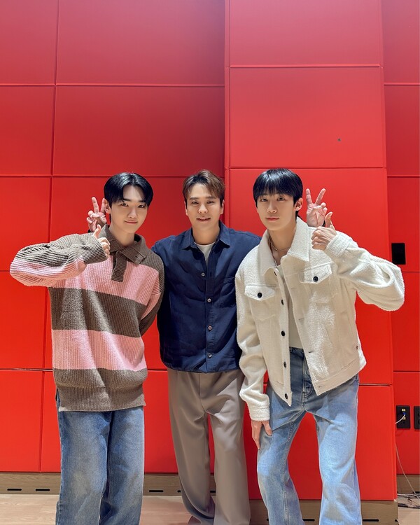 ATBO, '머스트 해브 러브' 원곡자 SG워너비 김용준과 챌린지…선후배 케미 '훈훈'