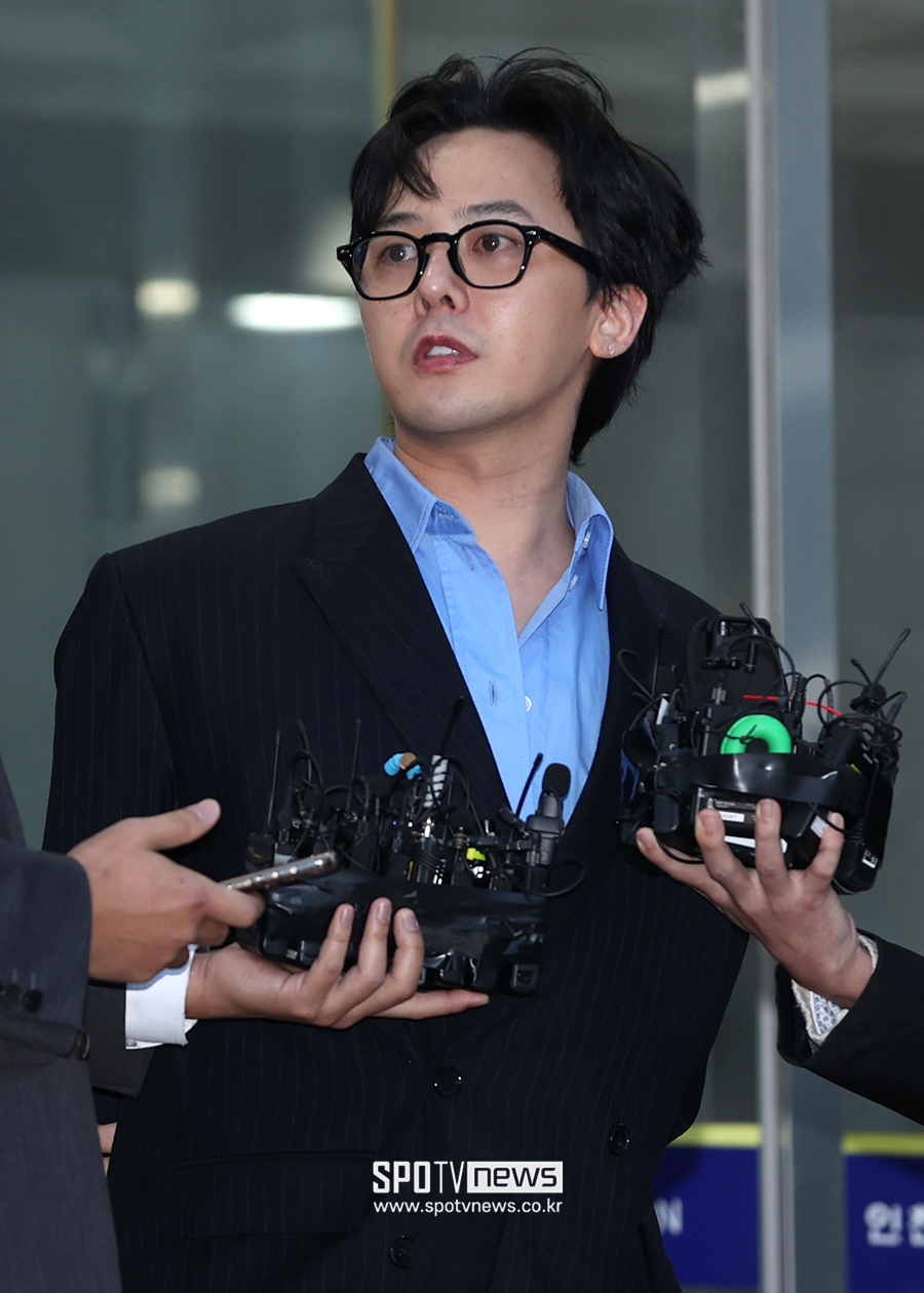 지드래곤만 잡은 마약수사 일단락…'누명 청산'에 응원 물결[종합]